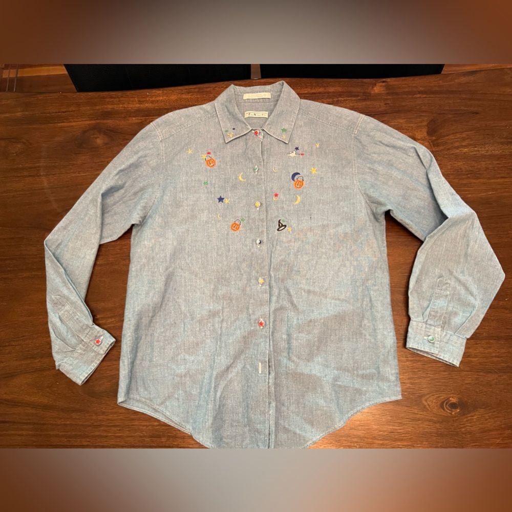 TALBOTS Halloween Embroidered Button Down Shirt
